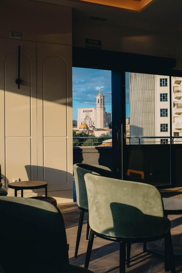 Hotel Ultonia Girona Luaran gambar