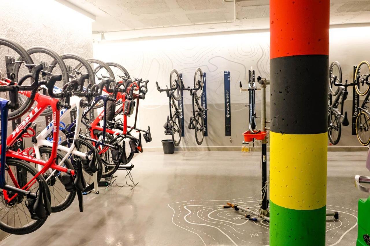 Hotel Ultonia Girona Luaran gambar