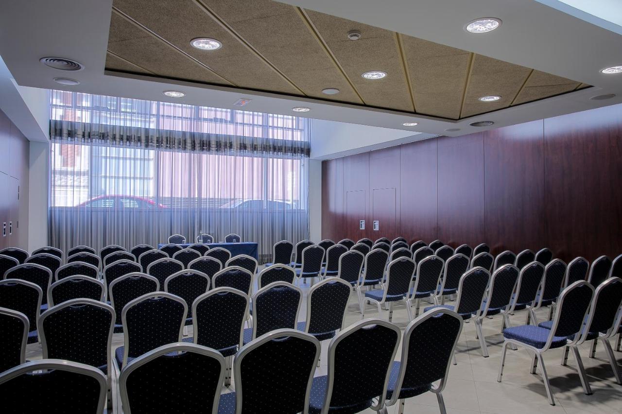 Hotel Ultonia Girona Luaran gambar
