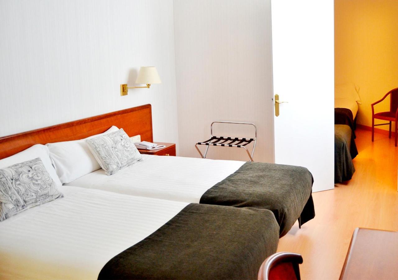 Hotel Ultonia Girona Luaran gambar